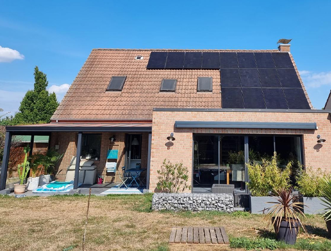 Pose professionnelle de panneaux solaires photovoltaïques